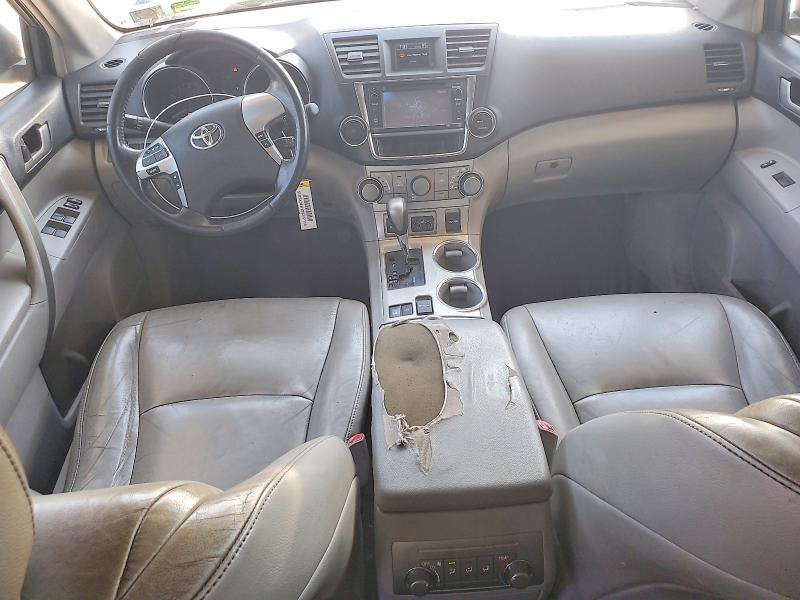 67195536 :رقم المزاد ، 5TDBK3EH1DS277116 vin ، 2013 Toyota Highlander مزاد بيع