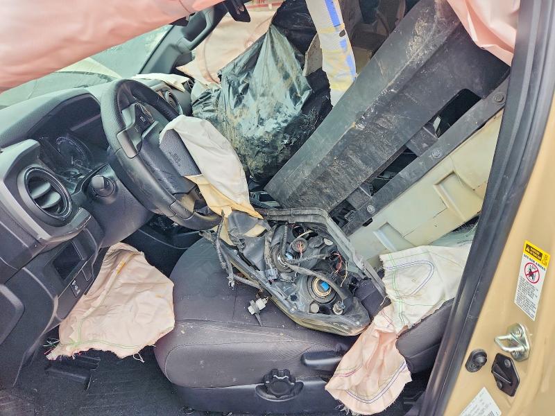 Aukcja sprzedaży 2017 Toyota Tacoma, vin: 5TFSZ5ANXHX076947, numer aukcji: 70140186
