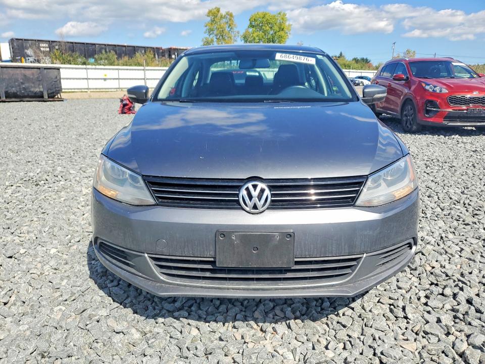 2014 Volkswagen Jetta მანქანა იყიდება აუქციონზე, vin: 3VWD17AJ4EM376443, აუქციონის ნომერი: 68649876