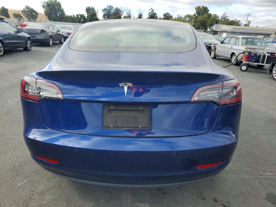 Продажа на аукционе авто 2020 Tesla Model 3, vin: 5YJ3E1EAXLF708851, номер лота: 67650826