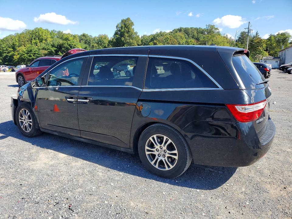 68648386 :رقم المزاد ، 5FNRL5H69DB088378 vin ، 2013 Honda Odyssey مزاد بيع
