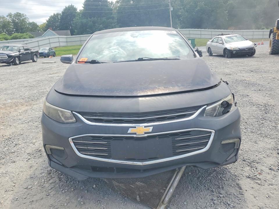 68426286 :رقم المزاد ، 1G1ZE5ST1HF250622 vin ، 2017 Chevrolet Malibu مزاد بيع