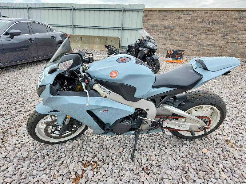 69312166 :رقم المزاد ، JH2SC5948FK700498 vin ، 2015 Honda Cbr1000 مزاد بيع