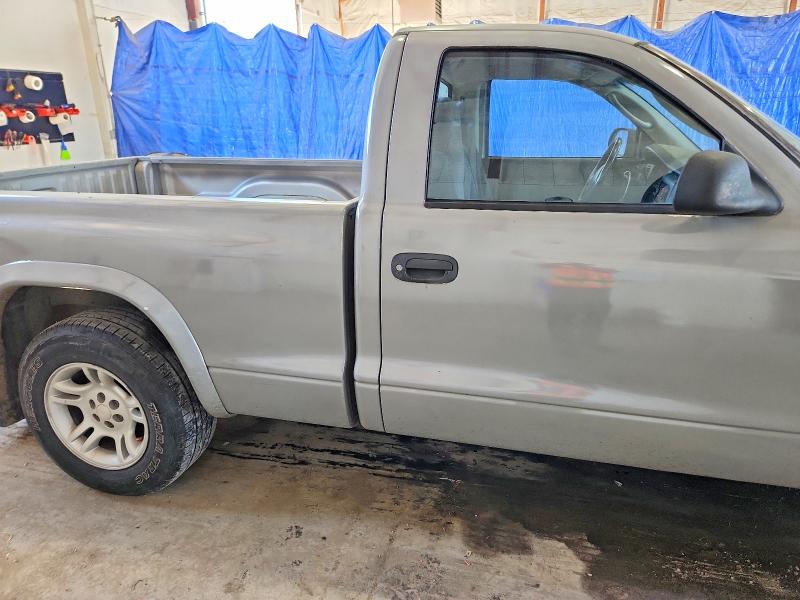 68249876 :رقم المزاد ، 1D7FL16K24S579332 vin ، 2004 Dodge Dakota مزاد بيع