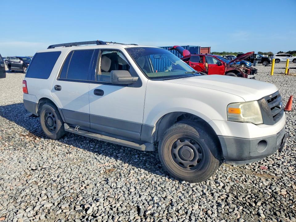 68494776 :رقم المزاد ، 1FMJU1F5XCEF57213 vin ، 2012 Ford Expedition مزاد بيع