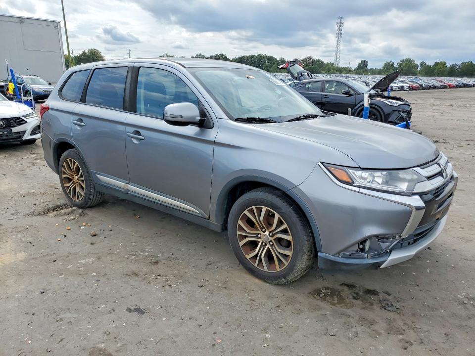 Aukcja sprzedaży 2018 Mitsubishi Outlander, vin: JA4AD3A34JZ017913, numer aukcji: 68863496