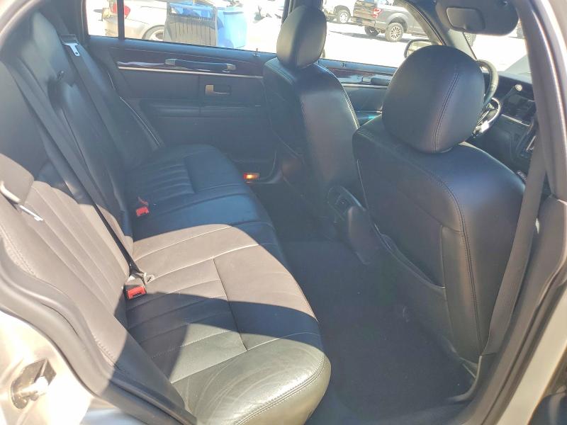 70985446 :رقم المزاد ، 1LNHM81W37Y639148 vin ، 2007 Lincoln Town Car مزاد بيع