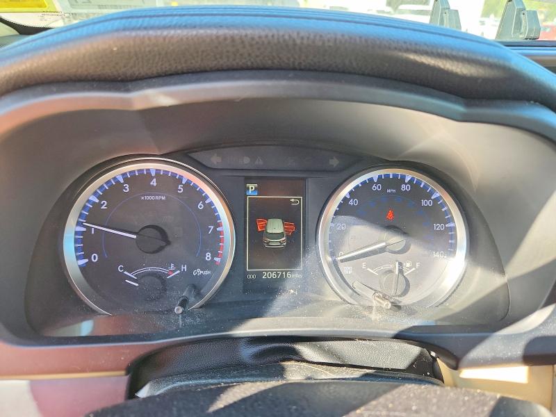 69598506 :رقم المزاد ، 5TDBZRFH5JS495245 vin ، 2018 Toyota Highlander مزاد بيع