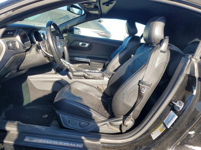 2020 Ford Mustang მანქანა იყიდება აუქციონზე, vin: 1FATP8UH0L5135046, აუქციონის ნომერი: 69714796