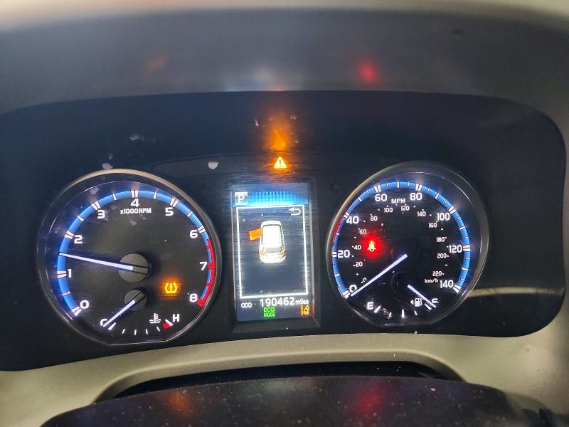 Продажа на аукционе авто 2018 Toyota Rav4, vin: 2T3BFREV4JW851800, номер лота: 68778116