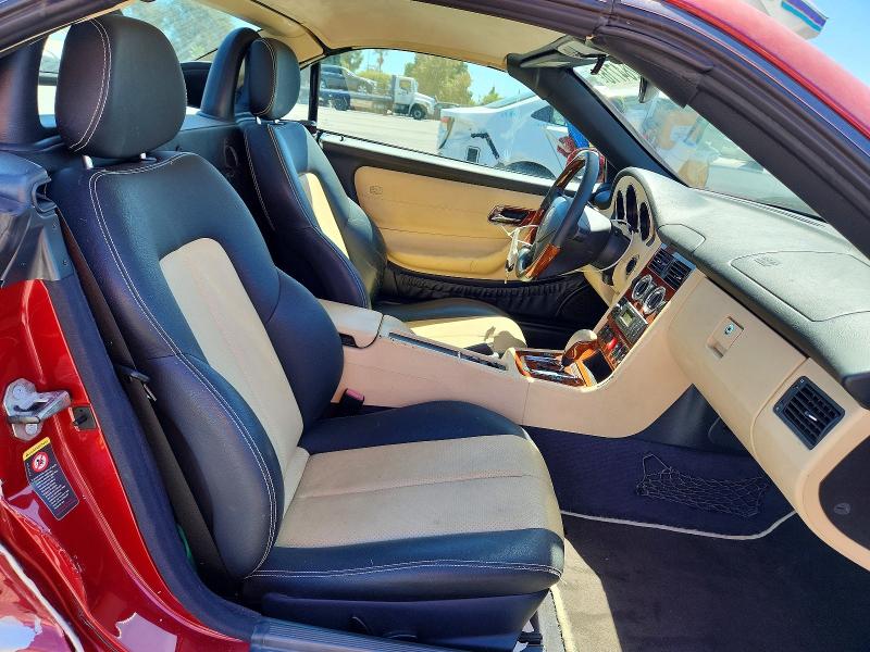 66284716 :رقم المزاد ، WDBKK65F02F266748 vin ، 2002 Mercedes-benz Slk مزاد بيع