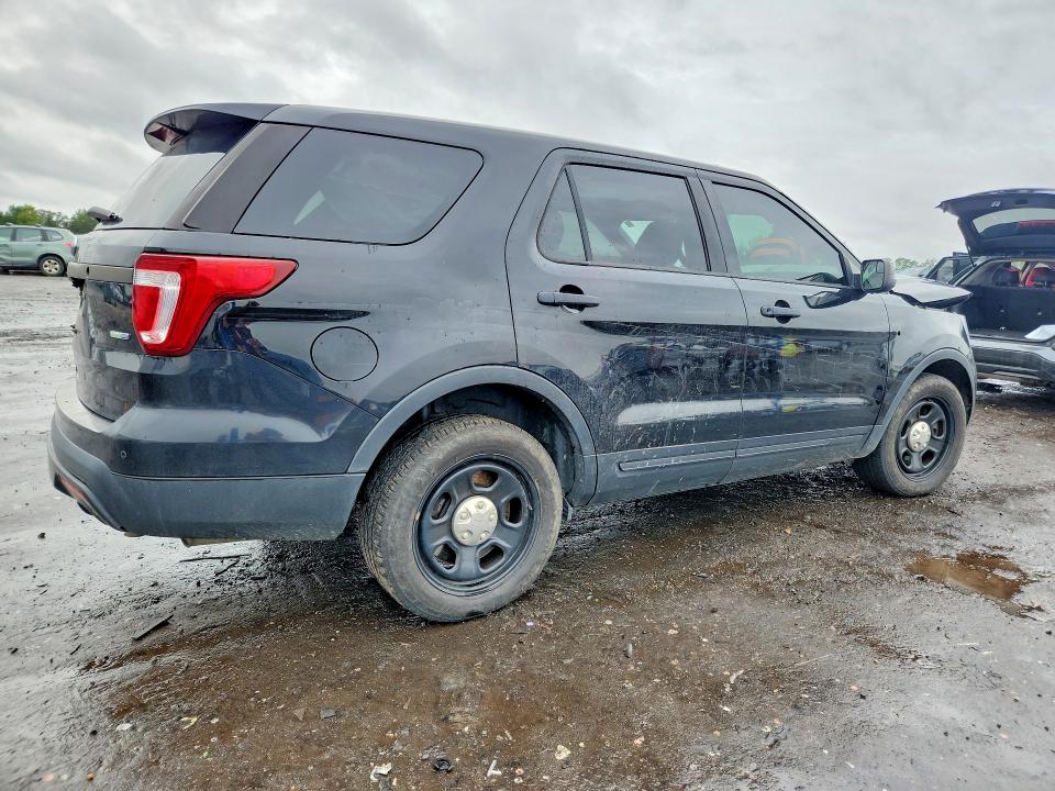 70033196 :رقم المزاد ، 1FM5K8AR1HGC35159 vin ، 2017 Ford Explorer مزاد بيع