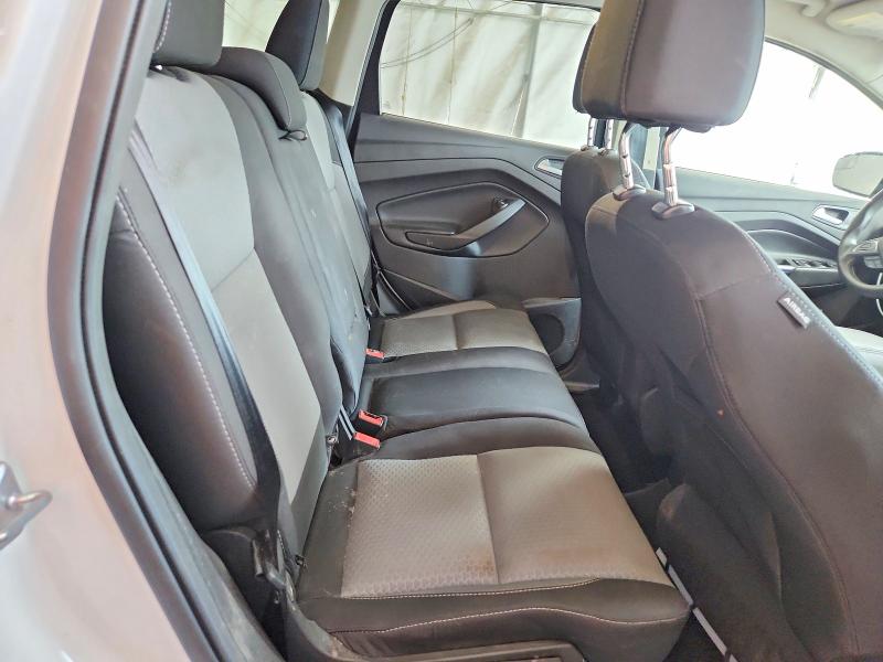 2017 Ford Escape მანქანა იყიდება აუქციონზე, vin: 1FMCU0GD4HUD22585, აუქციონის ნომერი: 70558046