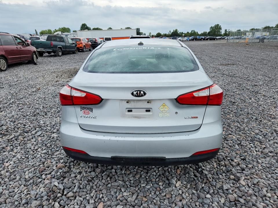 68490616 :رقم المزاد ، KNAFK4A61F5370140 vin ، 2015 Kia Forte مزاد بيع