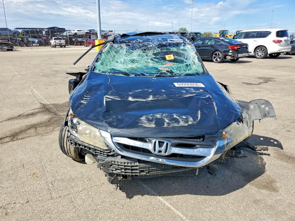 Продажа на аукционе авто 2013 Honda Accord, vin: 1HGCR3F94DA045275, номер лота: 69996856