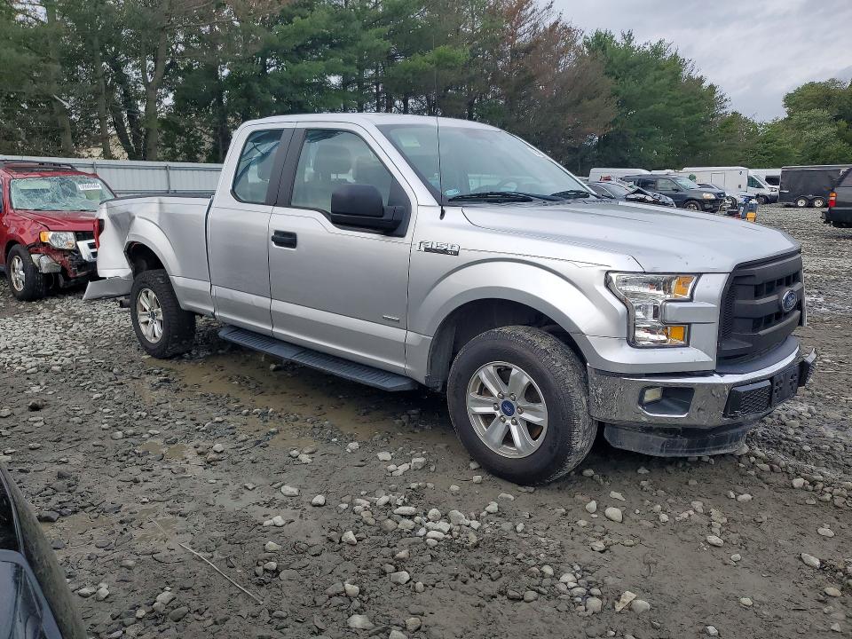 69129386 :رقم المزاد ، 1FTEX1CP3FKE79608 vin ، 2015 Ford F150 مزاد بيع