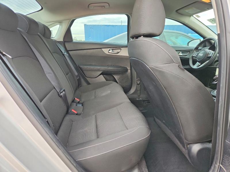 2019 Kia Forte მანქანა იყიდება აუქციონზე, vin: 3KPF24AD8KE073575, აუქციონის ნომერი: 70950286