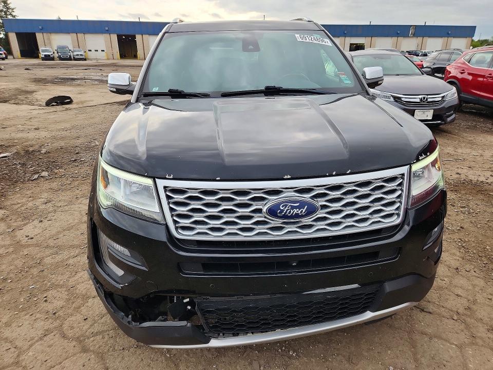 Продаж на аукціоні авто 2017 Ford Explorer, vin: 1FM5K8HT0HGC76142, номер лоту: 69124896