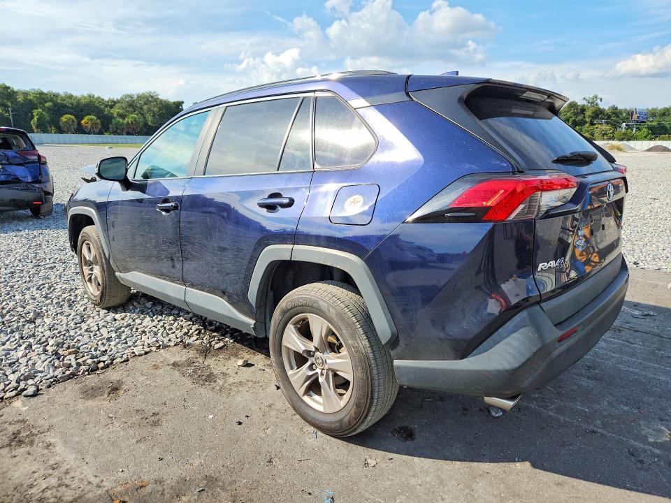 Auction sale of the 2022 Toyota Rav4, vin: 2T3W1RFV3NW187669, lot number: 70972486