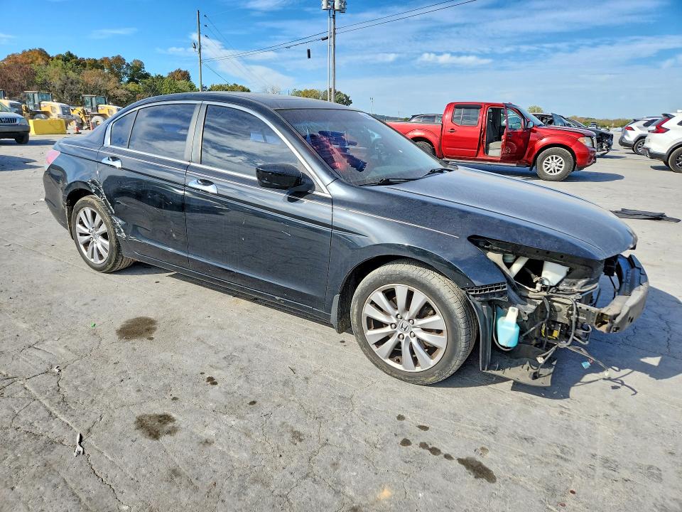 69893846 :رقم المزاد ، 1HGCP3F8XCA034857 vin ، 2012 Honda Accord مزاد بيع