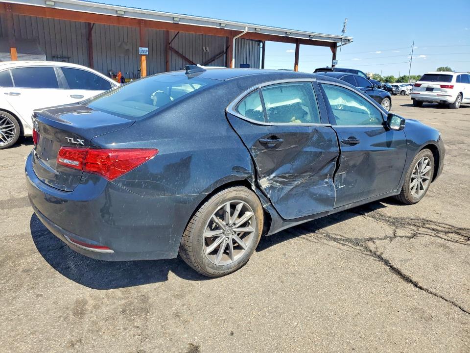 68045686 :رقم المزاد ، 19UUB1F57JA007531 vin ، 2018 Acura Tlx مزاد بيع