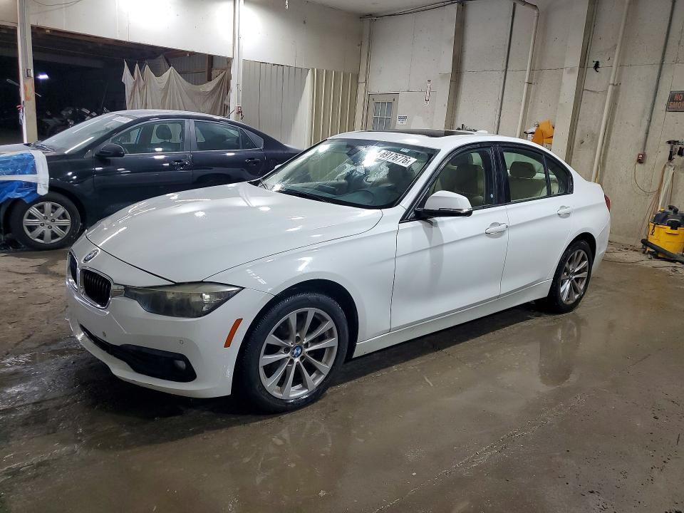 Продаж на аукціоні авто 2016 Bmw 320, vin: WBA8E1G56GNU10212, номер лоту: 69176776