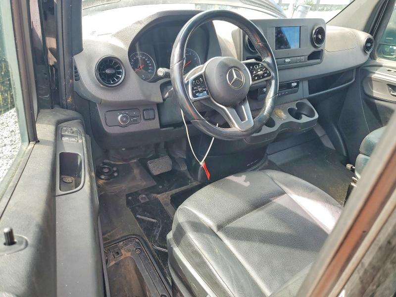 67395766 :رقم المزاد ، W1Y4EBHY3MT075087 vin ، 2021 Mercedes-benz Sprinter مزاد بيع