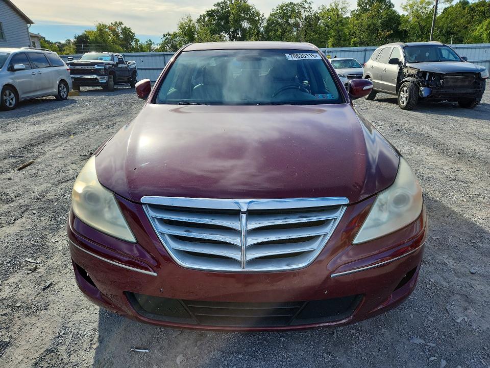 2011 Hyundai Genesis მანქანა იყიდება აუქციონზე, vin: KMHGC4DF8BU124357, აუქციონის ნომერი: 70620116