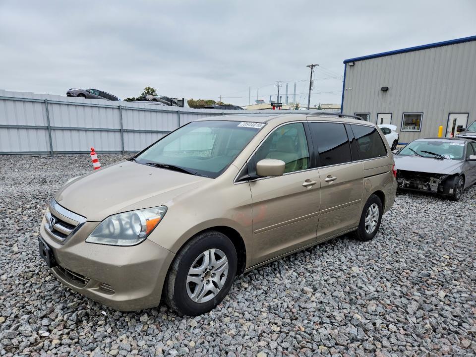 Продаж на аукціоні авто 2005 Honda Odyssey, vin: 5FNRL38625B420683, номер лоту: 70944016