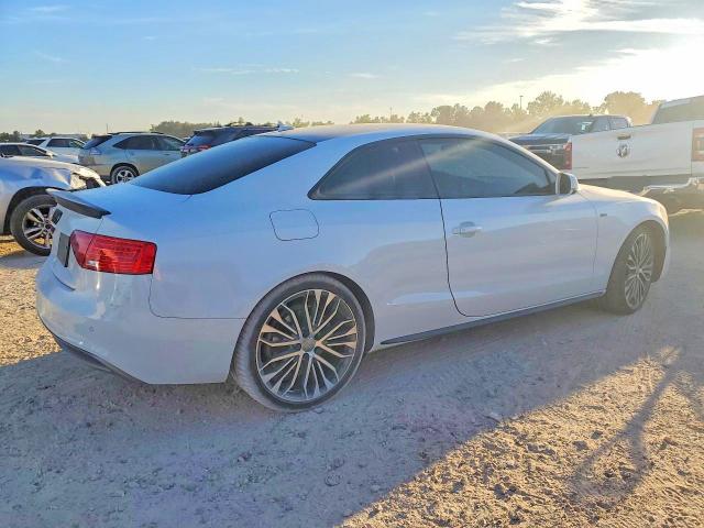 2016 Audi A5 მანქანა იყიდება აუქციონზე, vin: WAUM2AFR7GA050029, აუქციონის ნომერი: 70287396