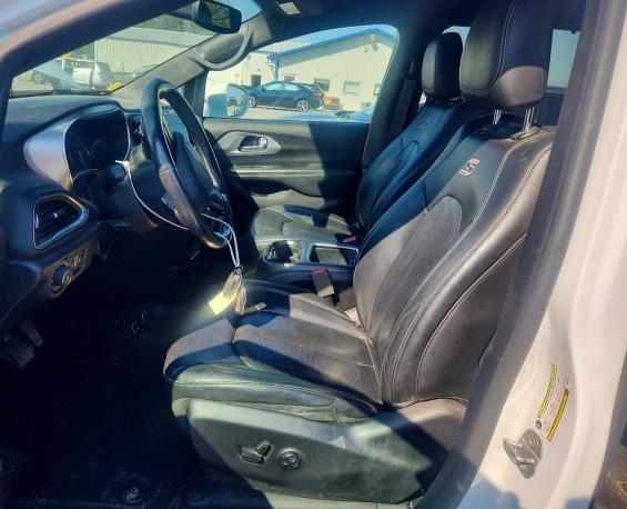 66824596 :رقم المزاد ، 2C4RC1EG0KR742014 vin ، 2019 Chrysler Pacifica مزاد بيع