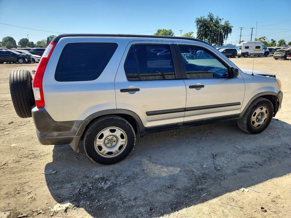 68654196 :رقم المزاد ، JHLRD68595C015717 vin ، 2005 Honda Cr-v مزاد بيع