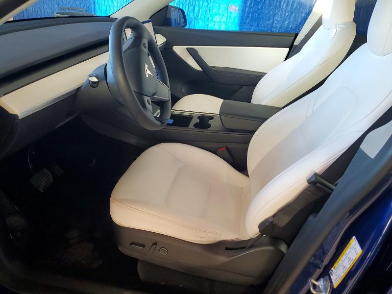 70063916 :رقم المزاد ، 7SAYGAEE9NF486456 vin ، 2022 Tesla Model Y مزاد بيع