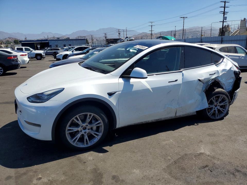 2023 Tesla Model Y მანქანა იყიდება აუქციონზე, vin: 7SAYGDEEXPA079523, აუქციონის ნომერი: 67199566