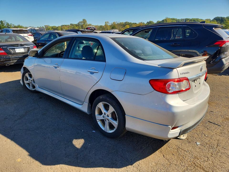 Aukcja sprzedaży 2013 Toyota Corolla, vin: 2T1BU4EE2DC077988, numer aukcji: 70036236