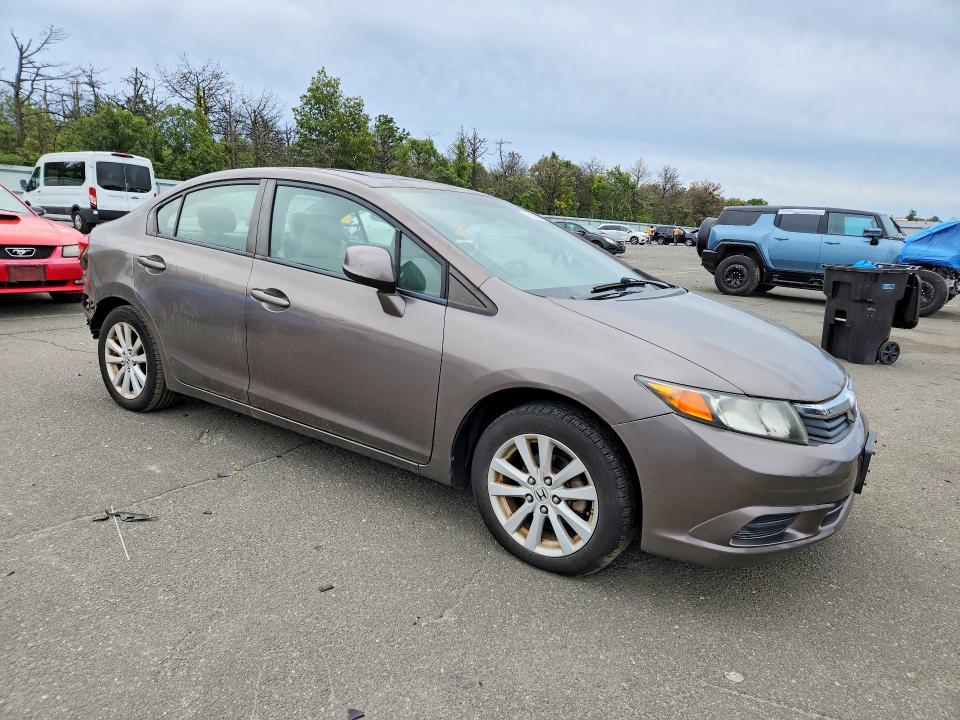 2012 Honda Civic მანქანა იყიდება აუქციონზე, vin: 2HGFB2F92CH570816, აუქციონის ნომერი: 70553716