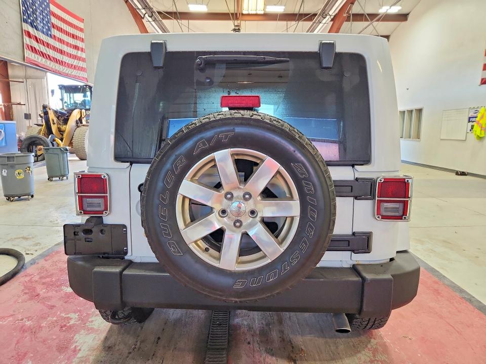 70024466 :رقم المزاد ، 1C4BJWEGXJL836767 vin ، 2018 Jeep Wrangler Unlimited مزاد بيع