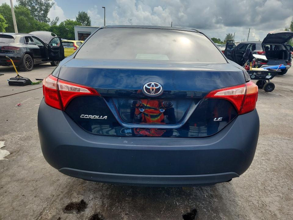 Aukcja sprzedaży 2018 Toyota Corolla, vin: 5YFBURHE5JP842972, numer aukcji: 68044976