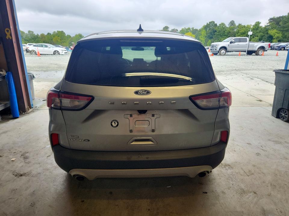 2022 Ford Escape მანქანა იყიდება აუქციონზე, vin: 1FMCU0G63NUA20010, აუქციონის ნომერი: 70045566