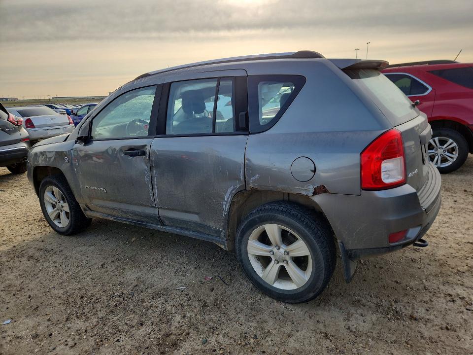 67773926 :رقم المزاد ، 1C4NJDAB0DD236530 vin ، 2013 Jeep Compass مزاد بيع