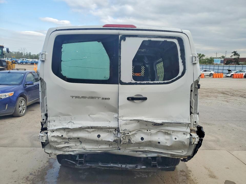 Продаж на аукціоні авто 2018 Ford Transit, vin: 1FTYR1YM9JKA58829, номер лоту: 68145126