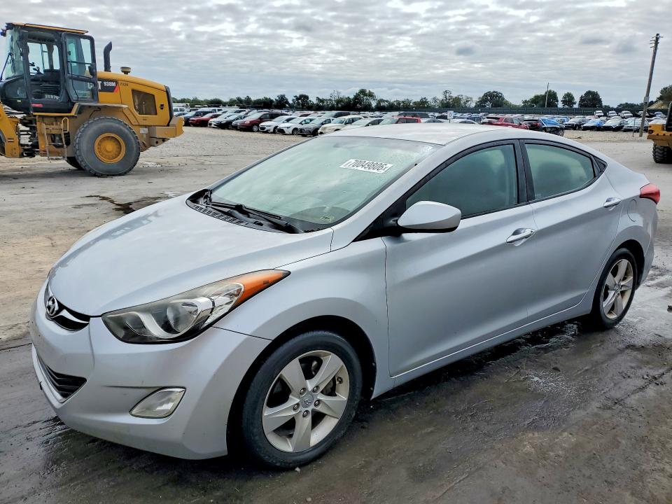 70049806 :رقم المزاد ، 5NPDH4AE1CH101468 vin ، 2012 Hyundai Elantra مزاد بيع