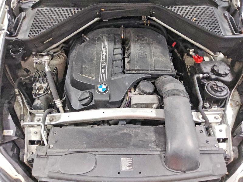 67093836 :رقم المزاد ، 5UXZV4C50D0B02977 vin ، 2013 Bmw X5 مزاد بيع