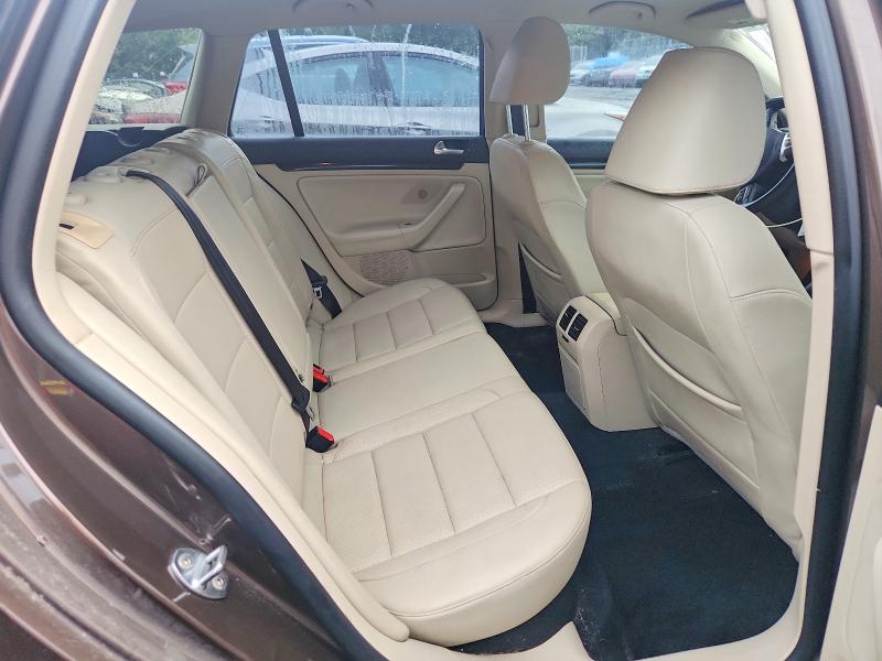 70768196 :رقم المزاد ، 3VWPL7AJ0BM644665 vin ، 2011 Volkswagen Jetta مزاد بيع