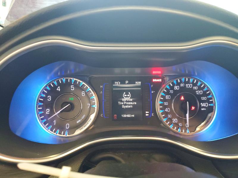 2015 Chrysler 200 მანქანა იყიდება აუქციონზე, vin: 1C3CCCAB0FN654468, აუქციონის ნომერი: 67402486