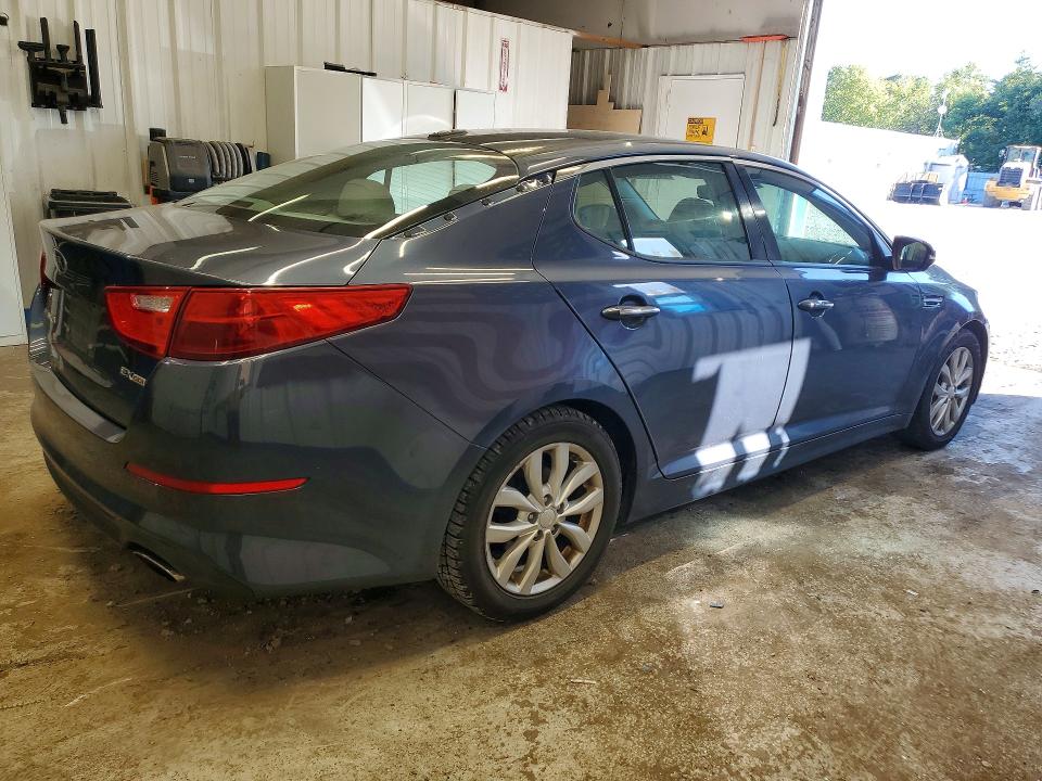 70483336 :رقم المزاد ، 5XXGN4A74FG421715 vin ، 2015 Kia Optima مزاد بيع