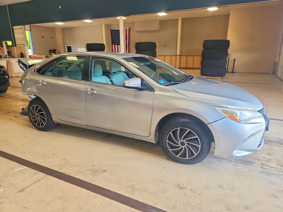 2015 Toyota Camry მანქანა იყიდება აუქციონზე, vin: 4T1BF1FKXFU900097, აუქციონის ნომერი: 67527066