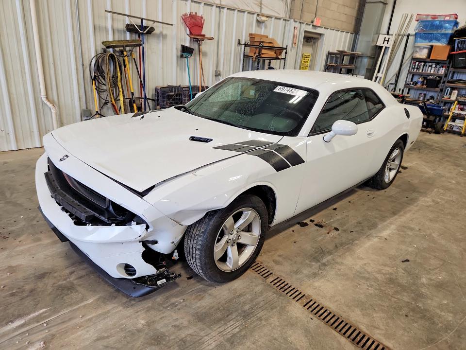 Auction sale of the 2010 Dodge Challenger, vin: 2B3CJ4DV8AH322942, lot number: 69748216