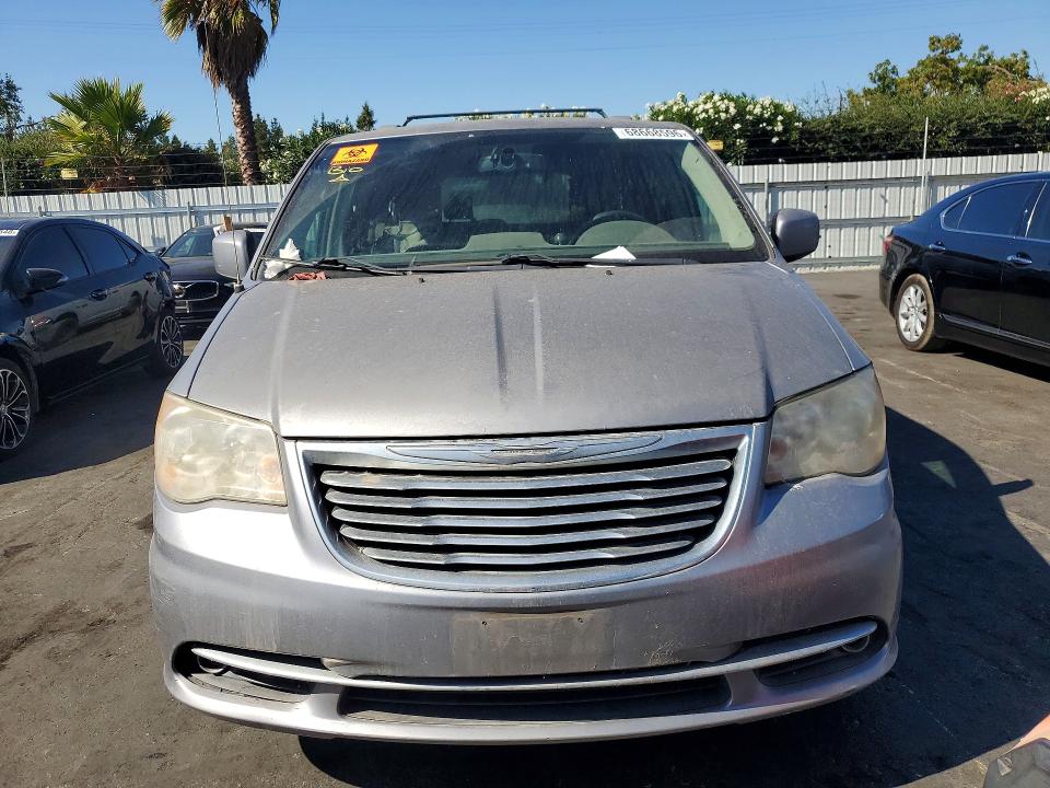 2014 Chrysler Town & Country მანქანა იყიდება აუქციონზე, vin: 2C4RC1BG4ER131279, აუქციონის ნომერი: 68668596