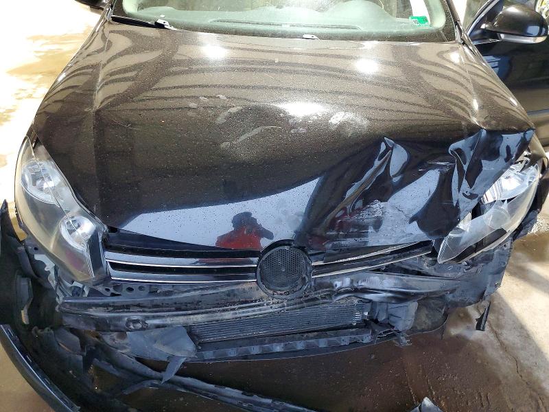 67440986 :رقم المزاد ، 3VWPL7AJ2CM710182 vin ، 2012 Volkswagen Jetta مزاد بيع